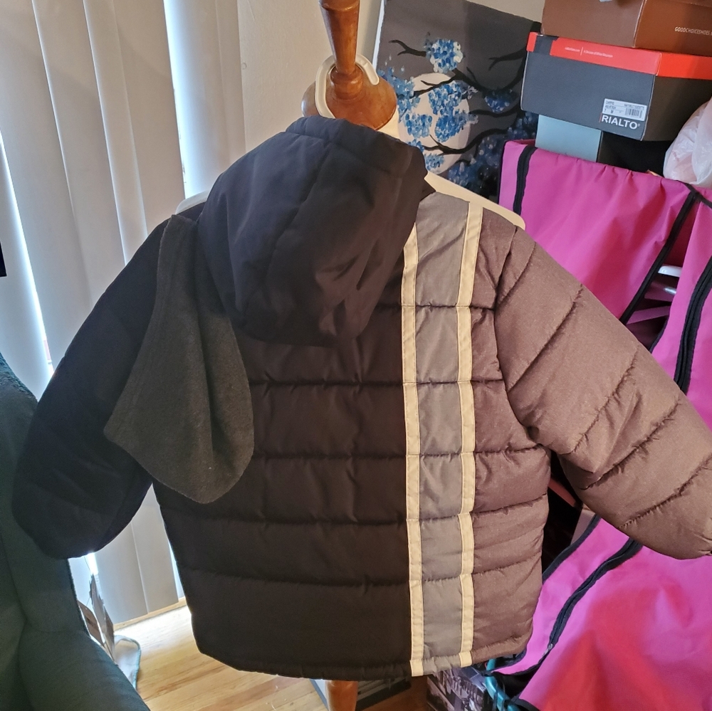 Boys Bubble Coat with hat Size 7 (Large)